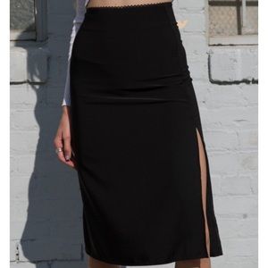 Brandy Melville Phoebe skirt